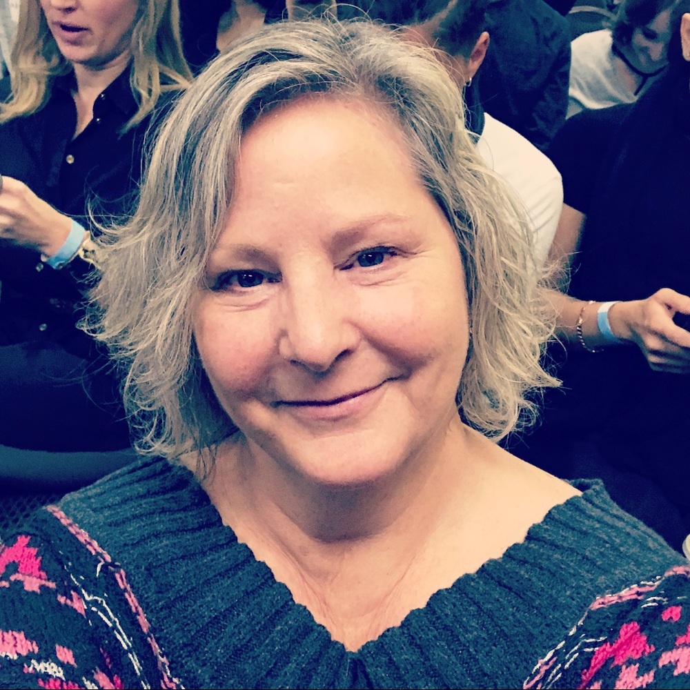 Meet your Posher, Dee